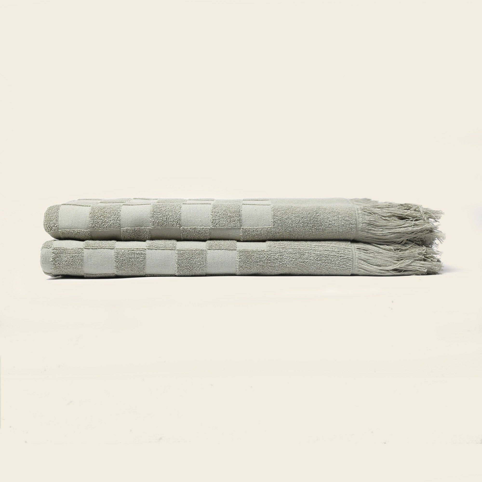 Organic Checkered Bath Towel