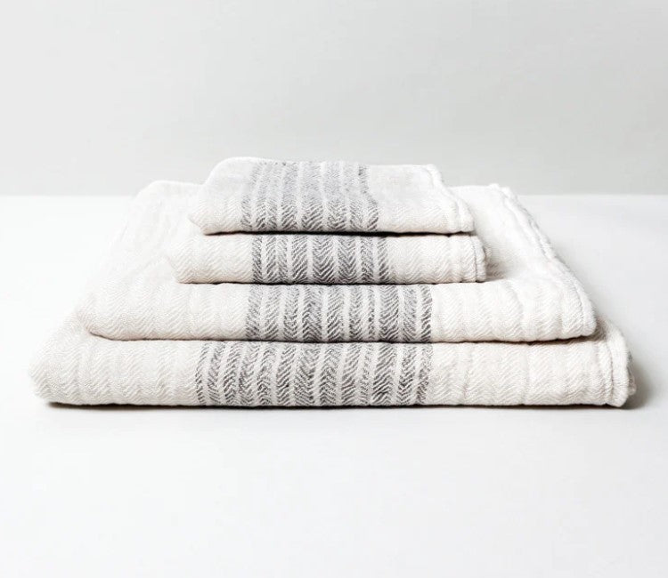 Kontex Flax Line Bath Towel