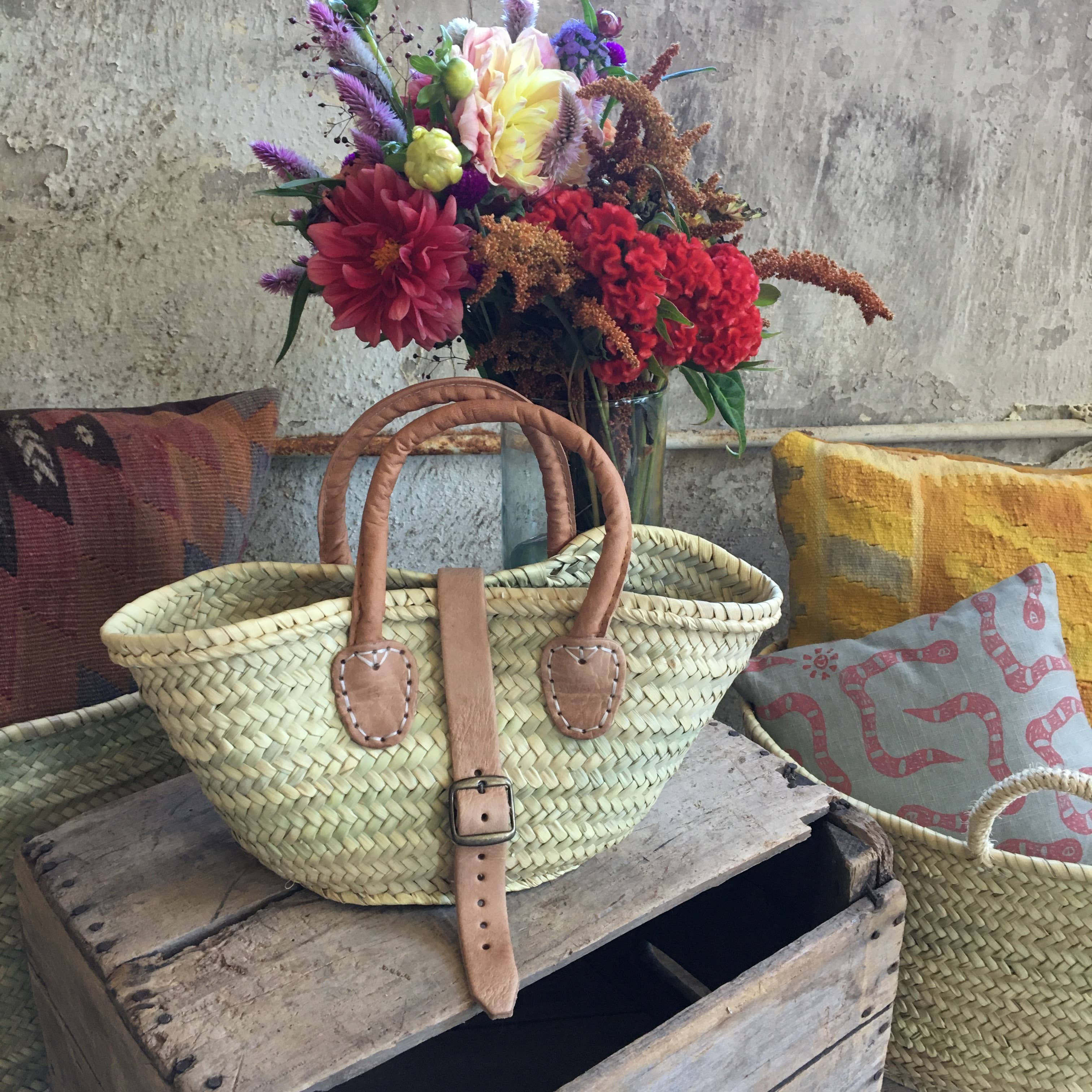 Small Buckle Purse