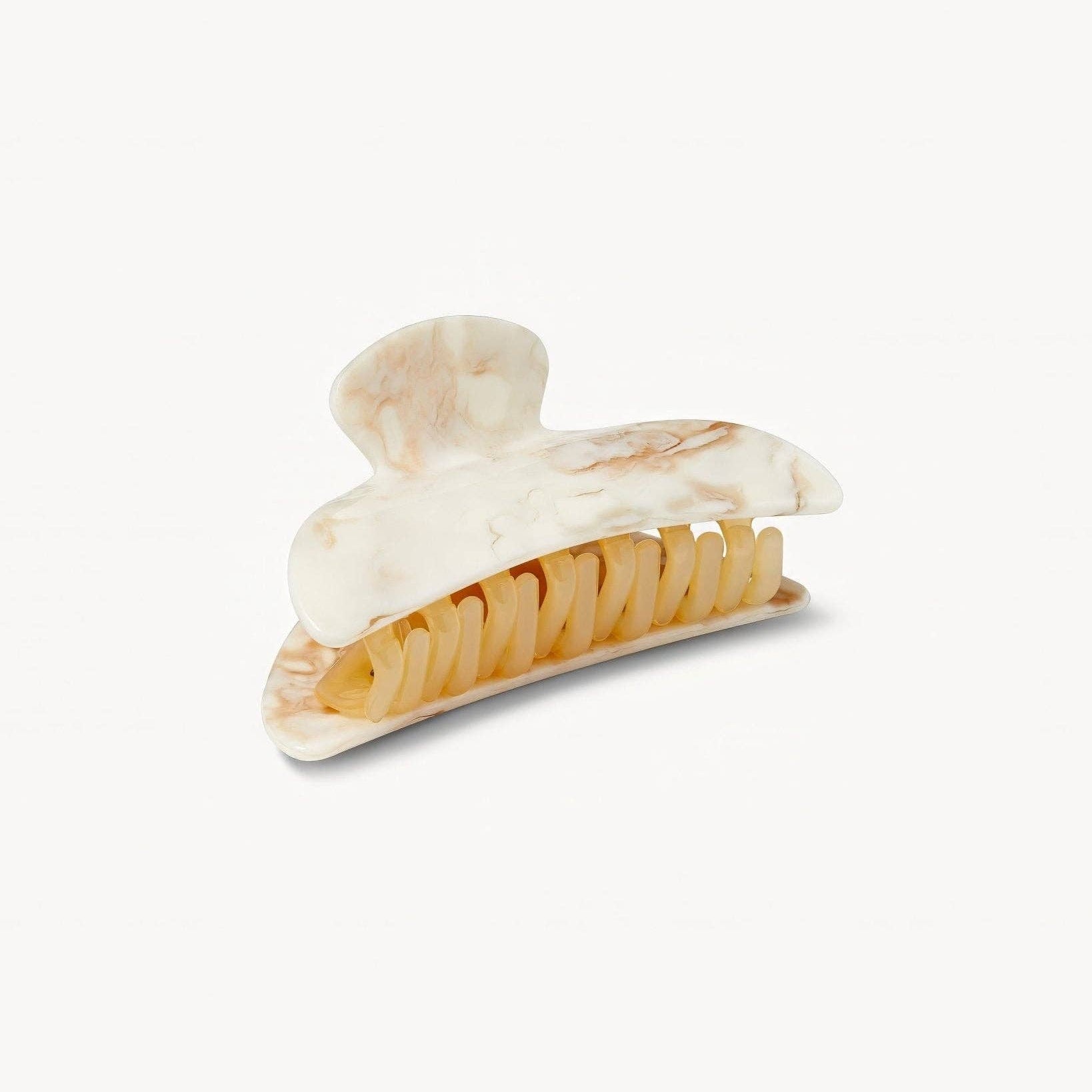 Midi Heirloom Claw in Dune