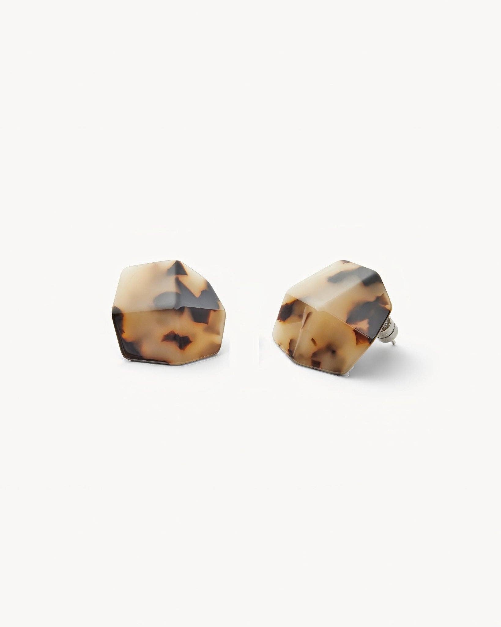 Sculpture Studs in Blonde Tortoise